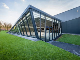 KMS_TWO, bob-architektur bob-architektur Комерційні приміщення