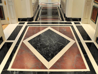 Suelos, MarbleGrana MarbleGrana Classic style corridor, hallway and stairs