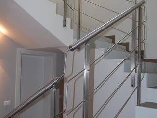 Bifamiliare, studio 2a+g studio 2a+g Modern corridor, hallway & stairs
