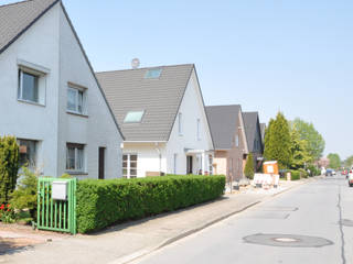 Straßenansicht arieltecture Gesellschaft von Architekten mbH BDA Country style house