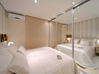 Apartamento integrado em Londrina, Evviva Bertolini Evviva Bertolini Rustic style bedroom