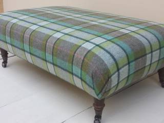 Moon 100% Wool Footstools , Herts Upholstery Herts Upholstery Wiejski salon