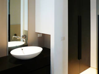 una nuova interpretazione dell’ambiente bagno, STUDIO-52 STUDIO-52 Modern bathroom