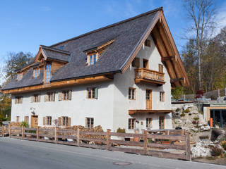 Denkmalgeschützte historische Bäckerei "altes Nigglhaus" Bj. 1564 in Fischbachau, betterhouse betterhouse Nhà phong cách đồng quê