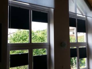 Sonnenschutz - indoor, derraumhoch3 derraumhoch3 Modern Windows and Doors