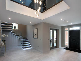 Floating staircase with frameless glass balustrade, Railing London Ltd Railing London Ltd Koridor & Tangga Modern