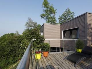 Réalisation d'une maison à ossature Bois, Inside Home Concept Inside Home Concept 모던스타일 발코니, 베란다 & 테라스