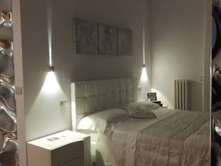 Civile abitazione con recupero pezzi preesistenti, Nadia Moretti Nadia Moretti Modern style bedroom