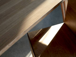 RIG TABLE, ROARHIDE Industrial designs ROARHIDE Industrial designs Industrial style dining room
