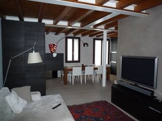 Appartamento - Hause GR, architetto Luca Lorenzon architetto Luca Lorenzon Soggiorno minimalista
