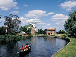 HUNSETT MILL, ACME ACME Minimalist houses