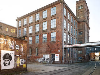 Halle 14 – Baumwollspinnerei Leipzig, quartier vier Architekten Landschaftsarchitekten quartier vier Architekten Landschaftsarchitekten Espaços comerciais