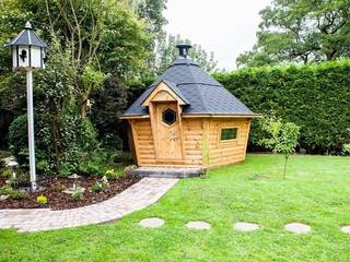 A medium barbecue cabin. , Arctic Cabins Arctic Cabins Scandinavian style gardens