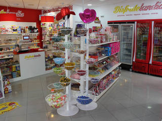 Tienda de Golosinas, Panatta Diseño Comercial Panatta Diseño Comercial Espacios comerciales