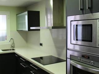 Reforma de cocina 01, River Cuina River Cuina مطبخ