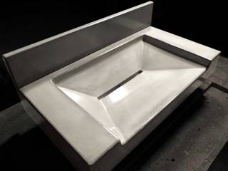 Bespoke Concrete Ramp Sink , Forma Studios Forma Studios Baños minimalistas