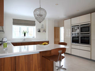 Contemporary kitchen, John Ladbury and Company John Ladbury and Company Кухня в стиле минимализм