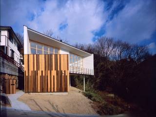 目神山の家 - House of Megamiyama, 林泰介建築研究所 林泰介建築研究所 Casas de estilo rústico