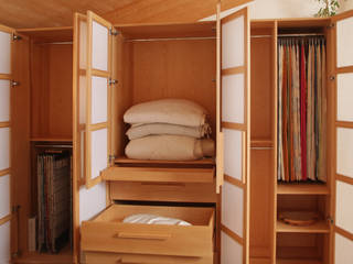Massivholzschlafzimmer mit japanischer Anmutung , die-moebelmacher gmbh die-moebelmacher gmbh Dormitorios de estilo asiático