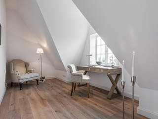 Home Staging Reetdachhaus auf Sylt, Immofoto-Sylt Immofoto-Sylt Ruang Studi/Kantor Gaya Country