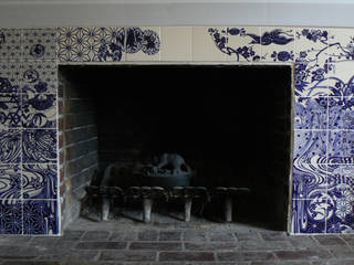 Fire places, José den Hartog José den Hartog Столовая комната в азиатском стиле