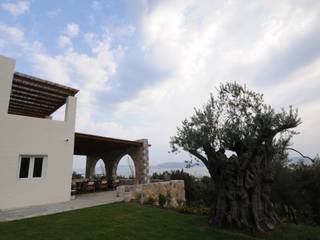 VILLA AL MARE Ermioni Grecia, CARLO CHIAPPANI interior designer CARLO CHIAPPANI interior designer Casas de estilo mediterráneo