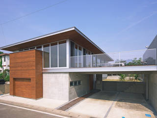 河岸段丘にたつ住まい, STUDIO POH STUDIO POH Casas modernas: Ideas, diseños y decoración