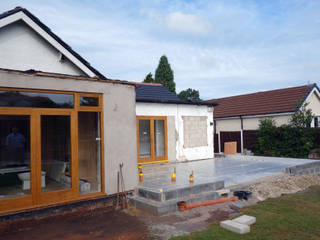 Oak Timber Frame House Extension, Gatley, Cheshire, Manchester, Grant Erskine Architects Grant Erskine Architects Classic style living room