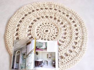 Handmade crochet rug, crochet carpet, round rug, knitted carpet, knitted rug, model VENICE, RENATA NEKRASZ art & design RENATA NEKRASZ art & design Floors