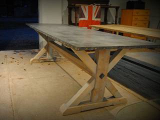 Zinc top Dining table, Dove and Grey Dove and Grey Comedores rurales