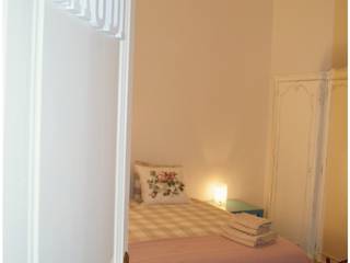 Rosa, Cardellach Interior & Events Cardellach Interior & Events Scandinavian style bedroom