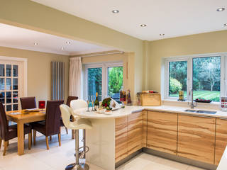 Mr & Mrs M, Kitchen - Woking, Surrey, Raycross Interiors Raycross Interiors Modern kitchen