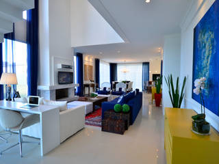 Casa de Praia Azul Marinho, marli lima designer de interiores marli lima designer de interiores Salas de estar ecléticas