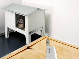 Rabbit Hutch, TIESENCOO TIESENCOO