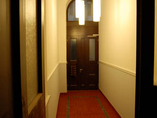 Neugestaltung Eingangsbereich Mehrfamilienhaus, lauth : van holst architekten lauth : van holst architekten Classic style corridor, hallway and stairs