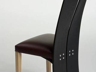 Monks Chair, Brocklehurst Furniture Brocklehurst Furniture モダンデザインの ダイニング