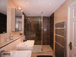 Mr & Mrs C - En-Suite - Woking, Surrey, Raycross Interiors Raycross Interiors Modern Bathroom