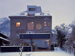 Stadtische villa, Architekt Daniel Fügenschuh ZT GMBH Architekt Daniel Fügenschuh ZT GMBH Nhà