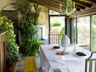 Casa de campo en Galicia, Oito Interiores Oito Interiores Modern Dining Room