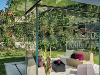 Eleganter Glaspavillon mit Panoramablick, Glas Marte Glas Marte Modern Conservatory