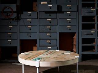 Trendiges Upcycling-Möbel für moderne Wohnräume, Baltic Design Shop Baltic Design Shop Modern dining room Tables