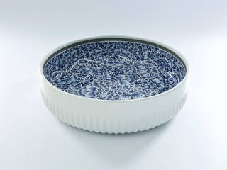 Blue Collar Bowls, Royal Delft Royal Delft クラシックデザインの ダイニング