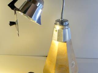 Leuchten aus schönem Schrott und hübschen Fundstücken, ML Upcycling Licht ML Upcycling Licht Гостиные в эклектичном стиле