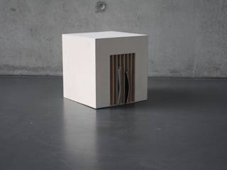 Multifunktionales Möbelstück „Hocker“, Viktoria Kalik Viktoria Kalik Moderne Wohnzimmer