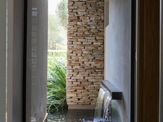 House in Blair Atholl, Nico Van Der Meulen Architects Nico Van Der Meulen Architects Modern style gardens Swim baths & ponds