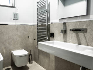 Bagno, architetto Claudio D'onofrio architetto Claudio D'onofrio Bagno moderno