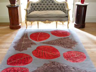 Deirdre Dyson 2012 WILD FLOWERS rug collection, Deirdre Dyson Carpets Ltd Deirdre Dyson Carpets Ltd Гостиная в классическом стиле