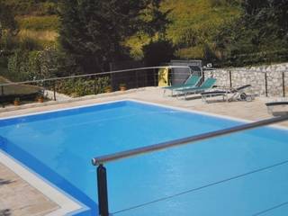 Progettazione piscina e area relax, Geometra Toselli Luciano Geometra Toselli Luciano Piscinas de estilo moderno