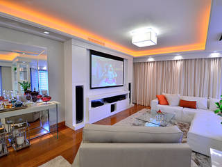 homify Classic style media room