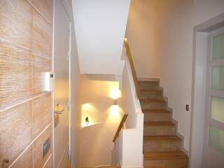 VIVIENDA UNIFAMILIAR EN SANT CUGAT (BARCELONA), Judith interiors Judith interiors สไตล์ผสมผสาน ทางเดินห้องโถงและบันได